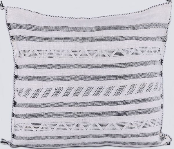 Coussin Sabra noir et blanc